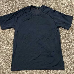Men’s Lululemon Workout Top